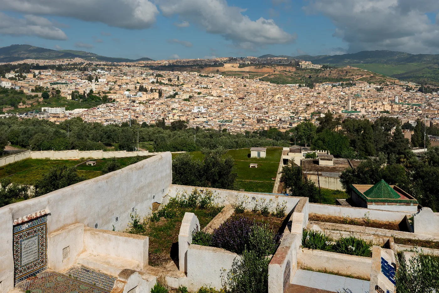 Vue panoramique de la médina de Fès